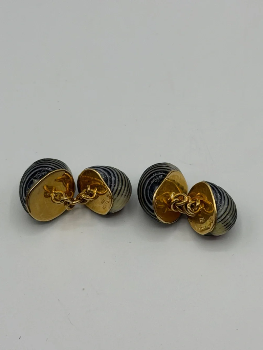 Vintage Trianon Shell Cufflinks